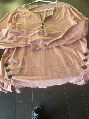 pink top with zipper